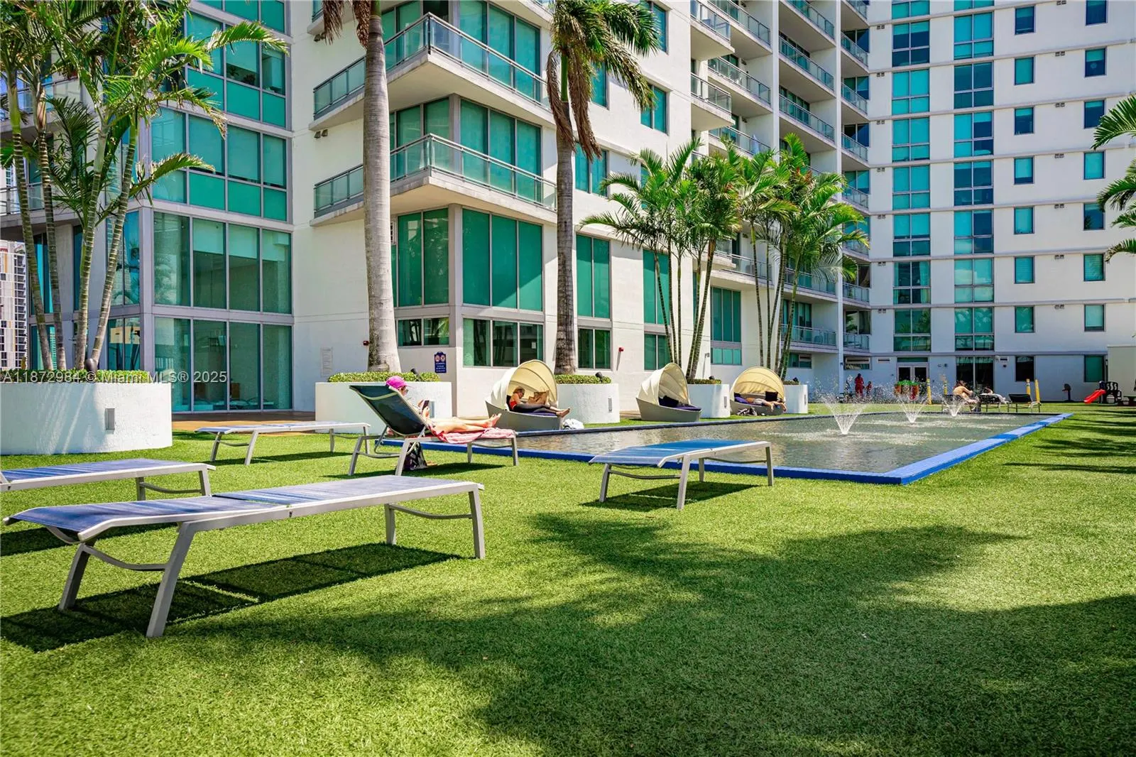 92 SW 3rd St, #4509