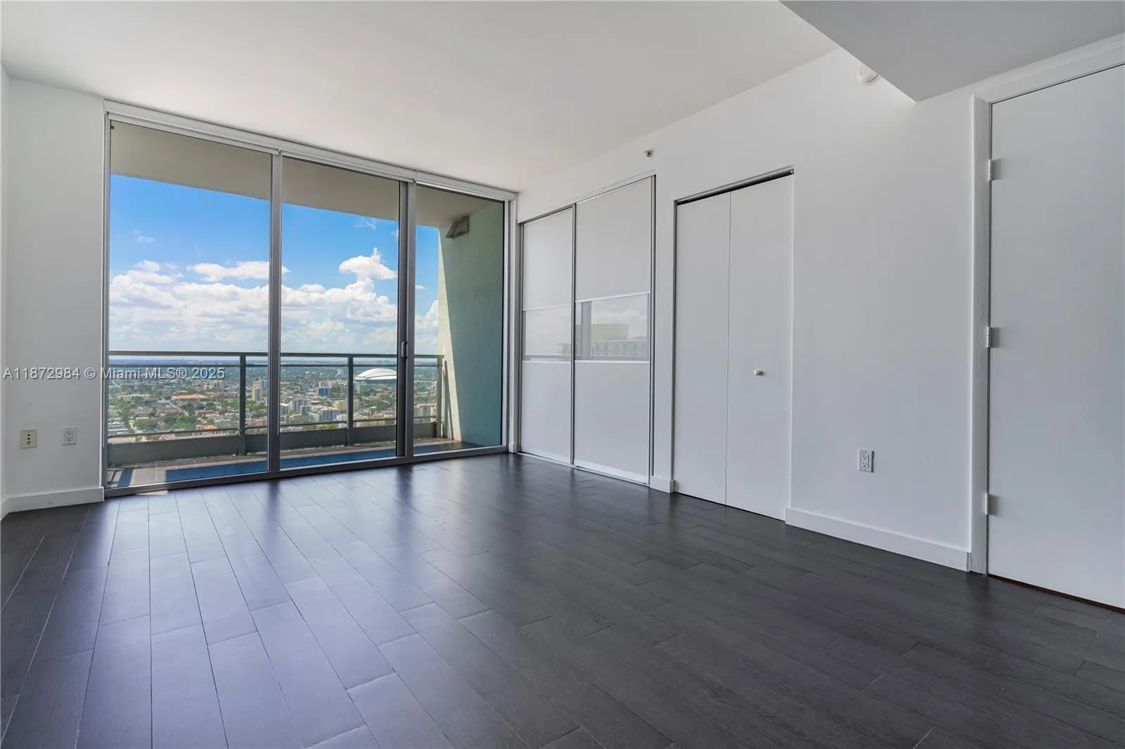 92 SW 3rd St, #4509