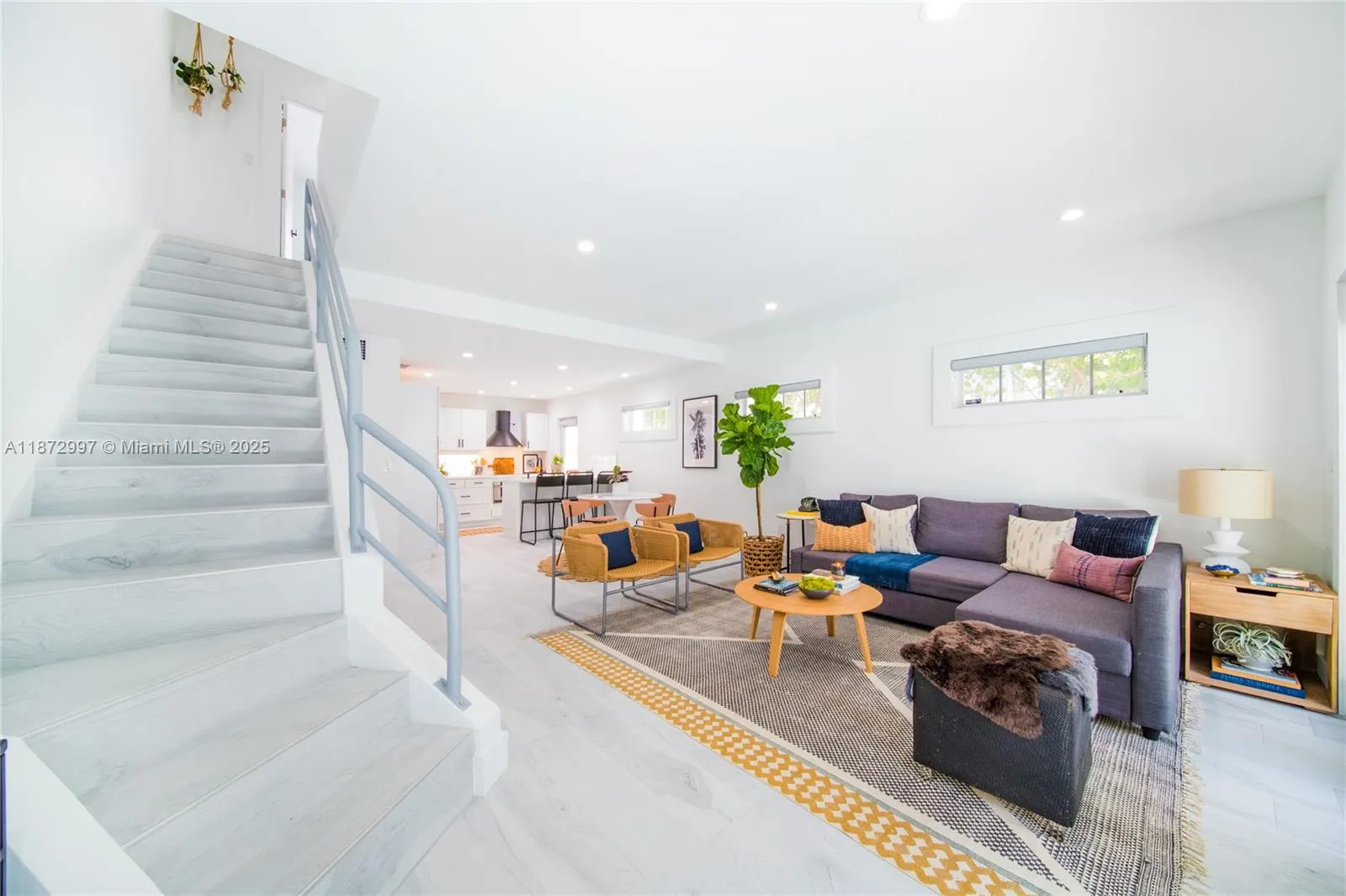 835 Jefferson Ave, #4
