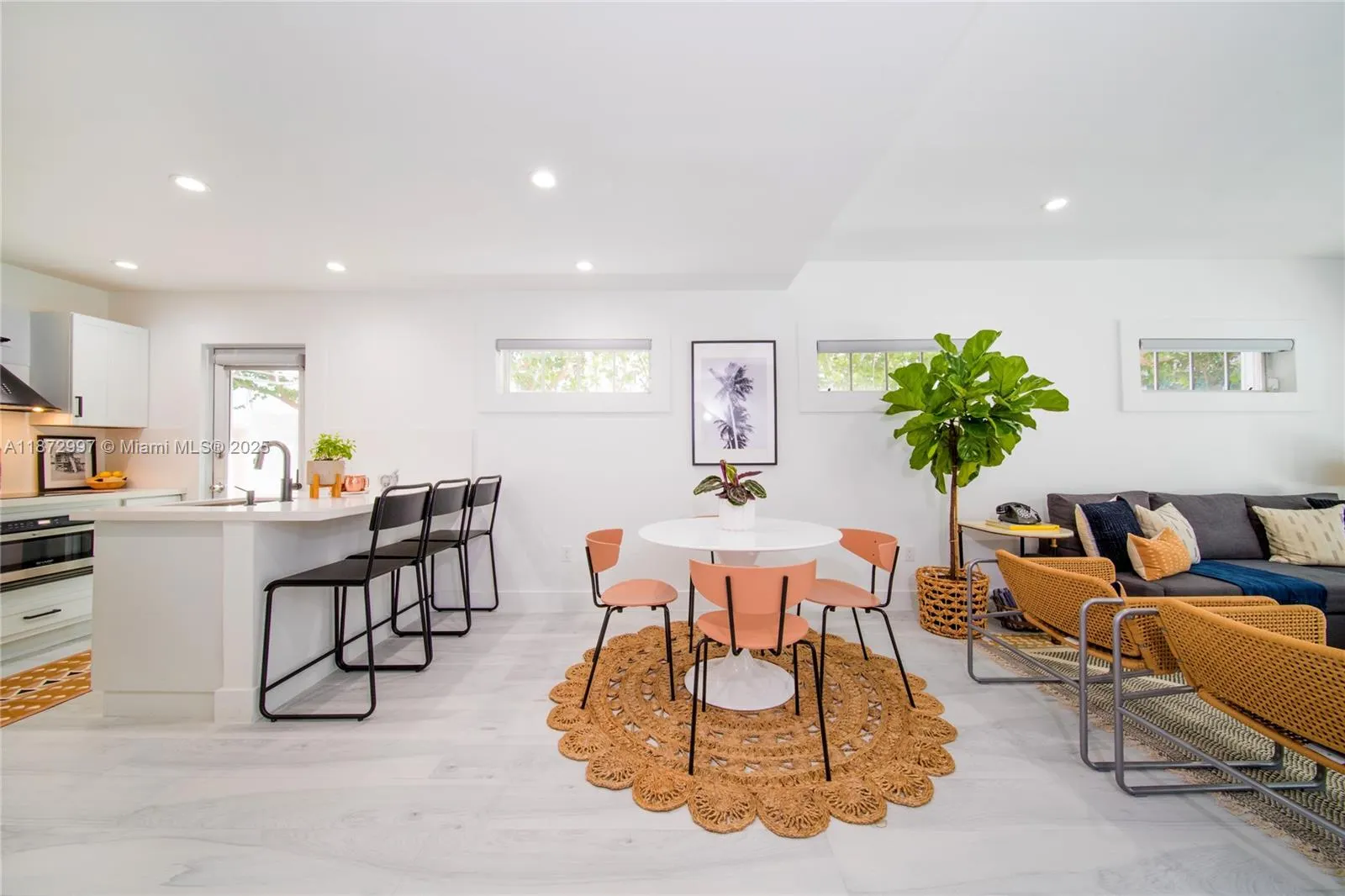 835 Jefferson Ave, #4