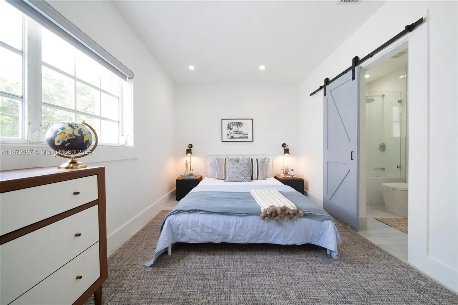 835 Jefferson Ave, #4