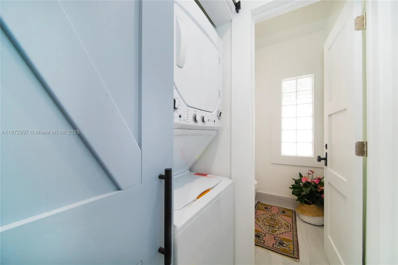 835 Jefferson Ave, #4