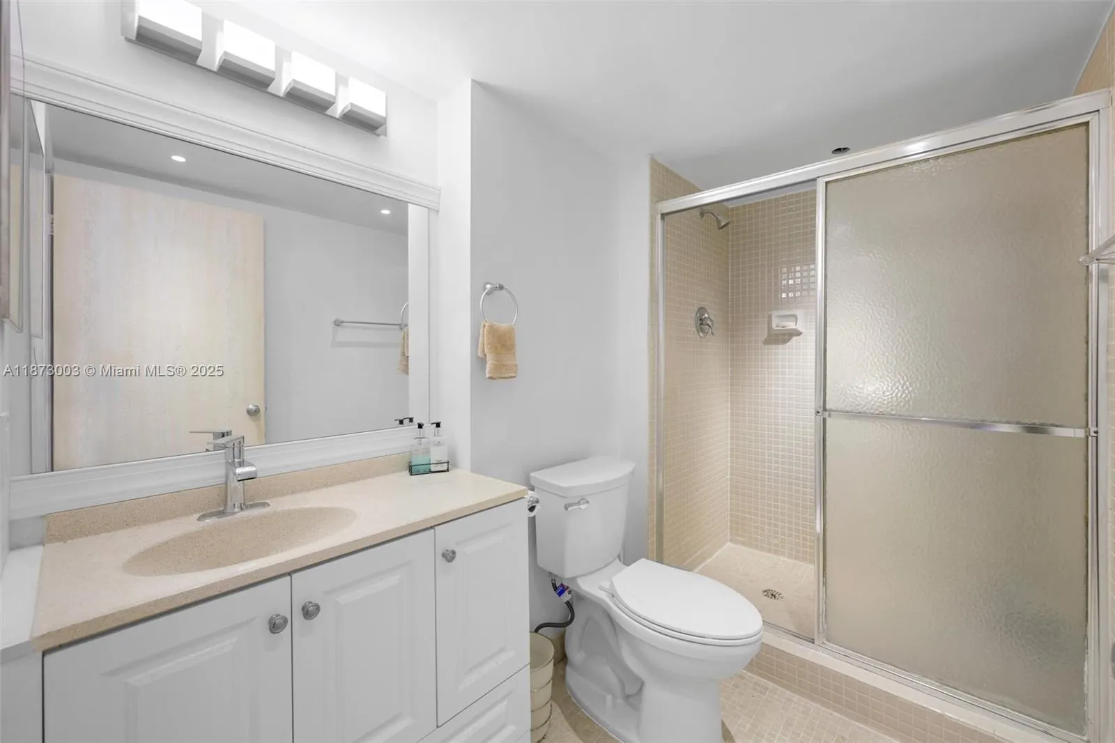 20505 E Country Club Dr, #1138