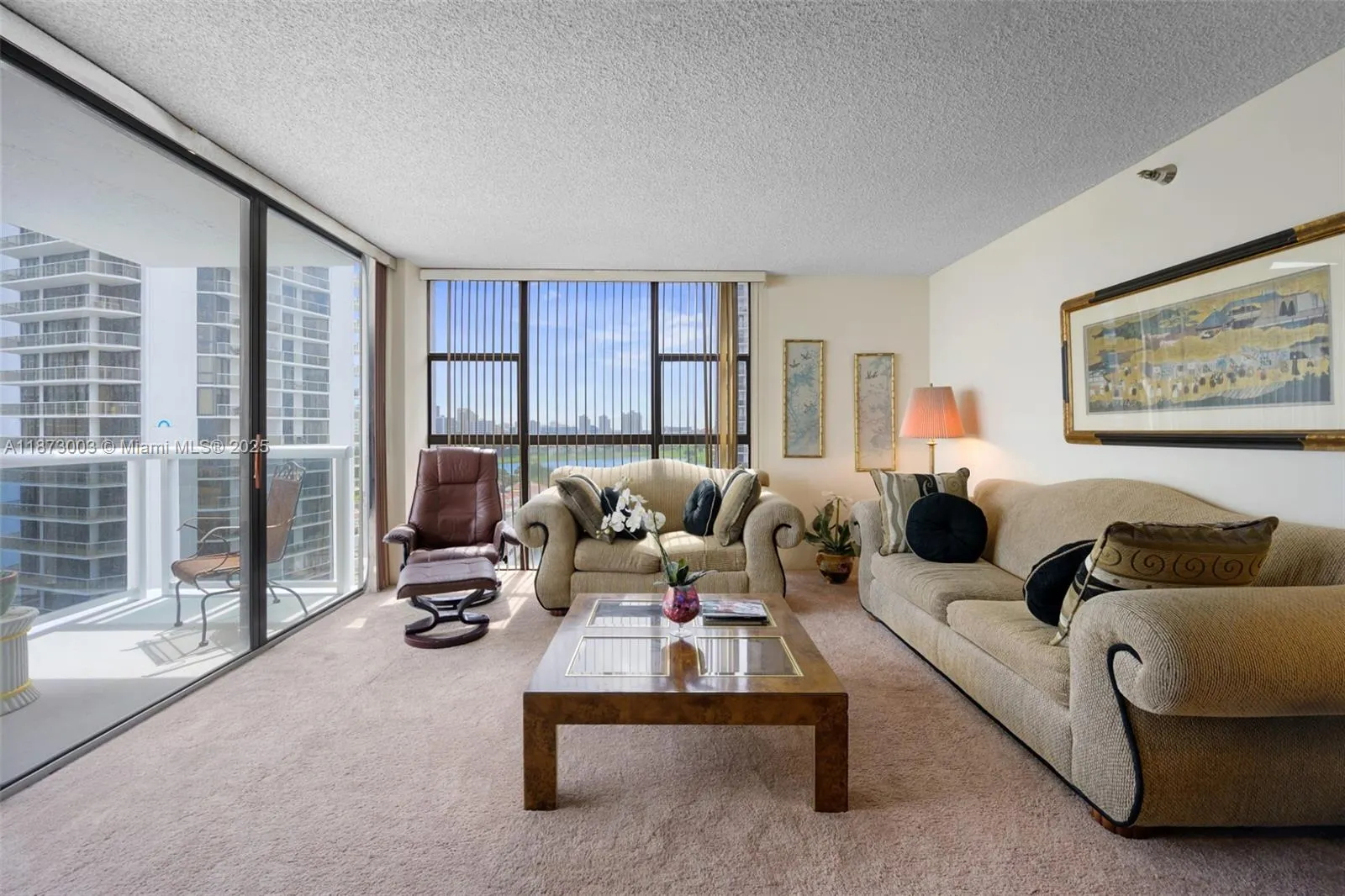 20505 E Country Club Dr, #1138