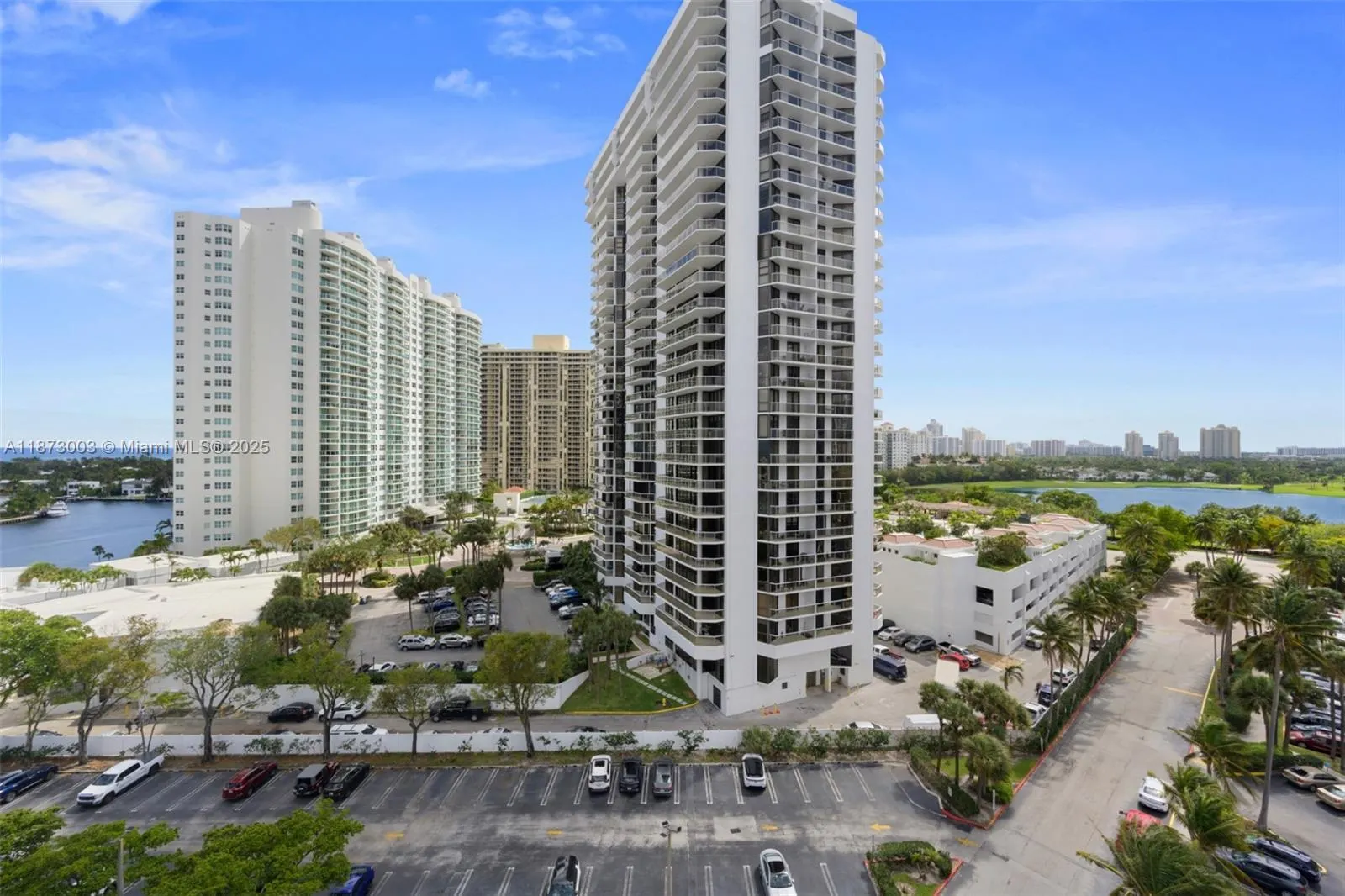 20505 E Country Club Dr, #1138