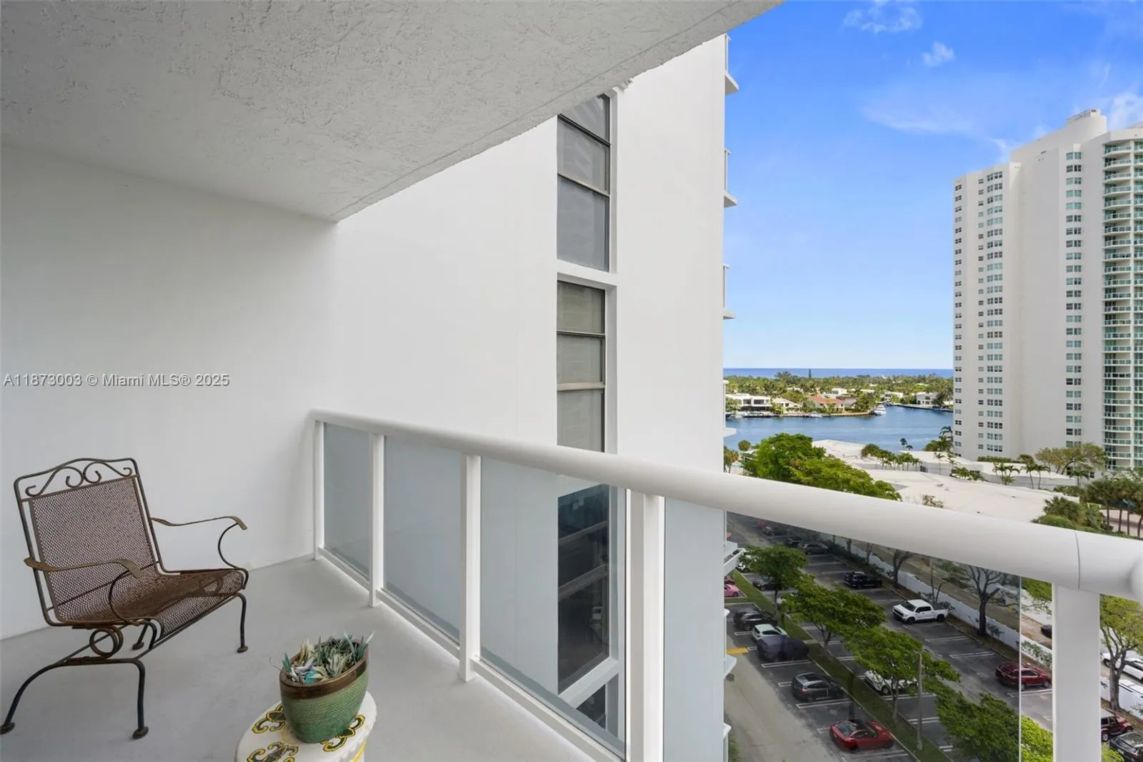 20505 E Country Club Dr, #1138