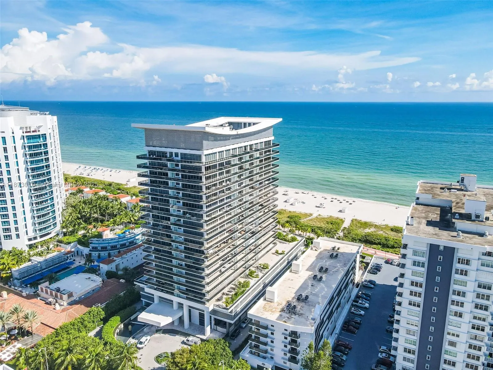 5875 Collins Ave, #1503