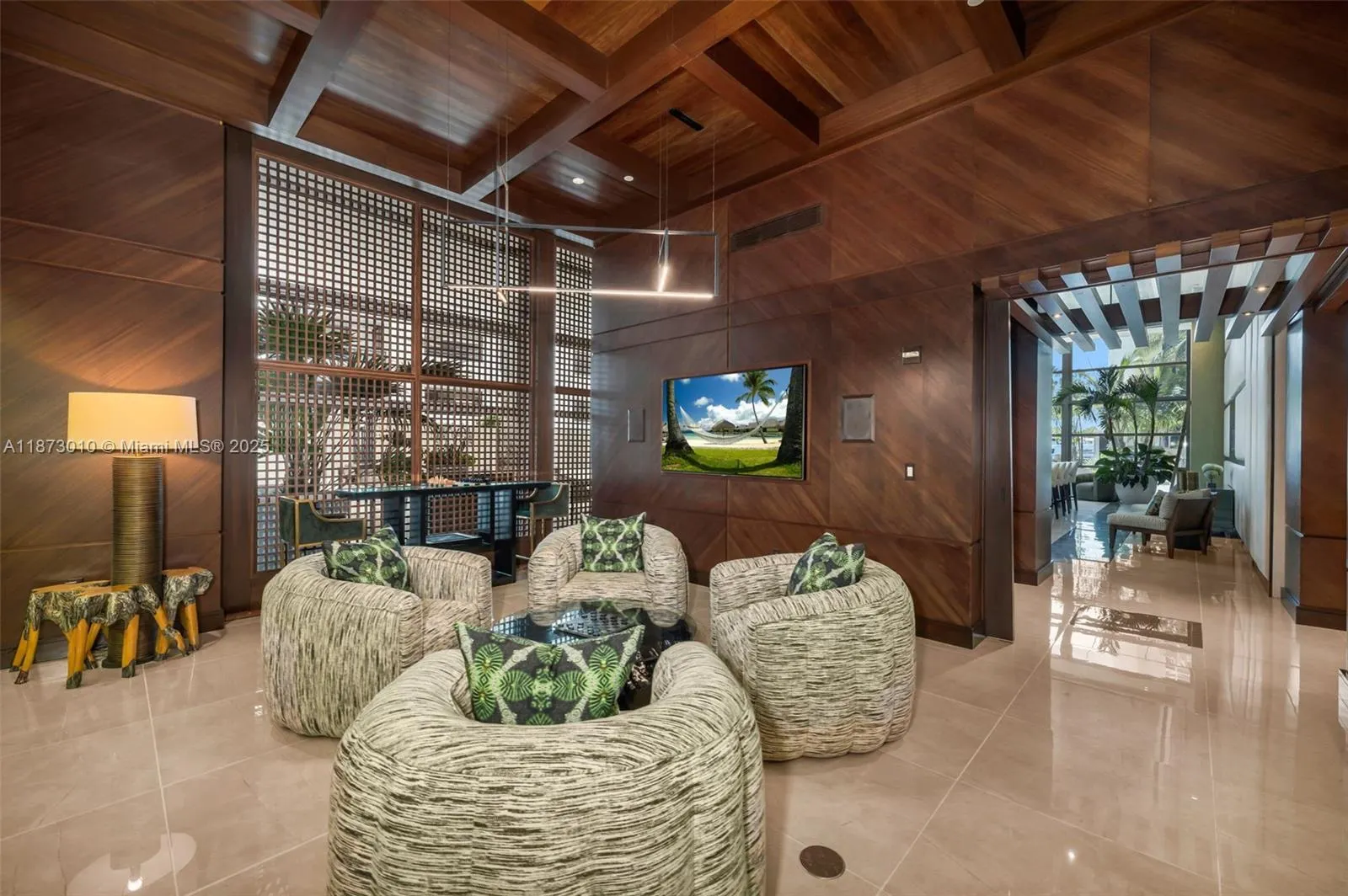 5875 Collins Ave, #1503