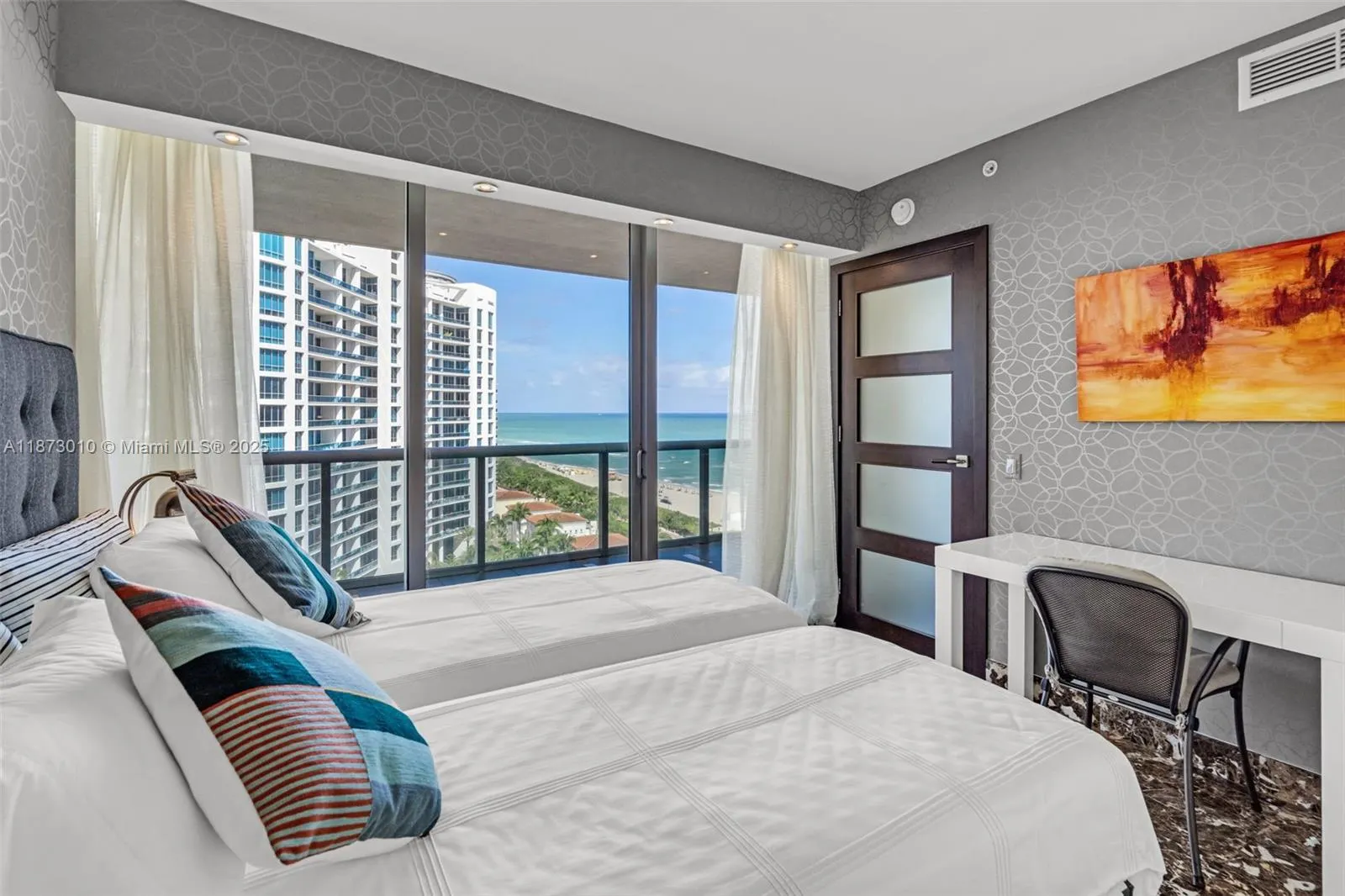 5875 Collins Ave, #1503