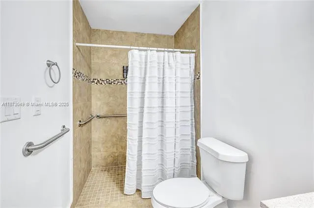 3211 Calle Largo Dr