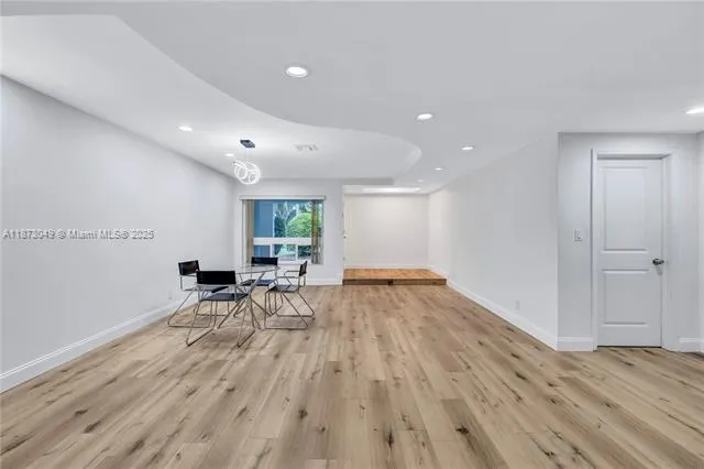 3211 Calle Largo Dr