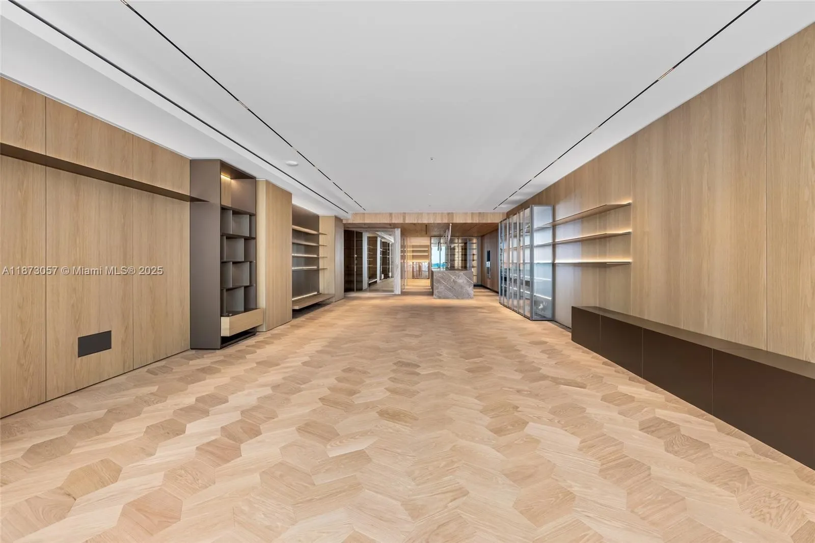 9349 Collins Ave, #705