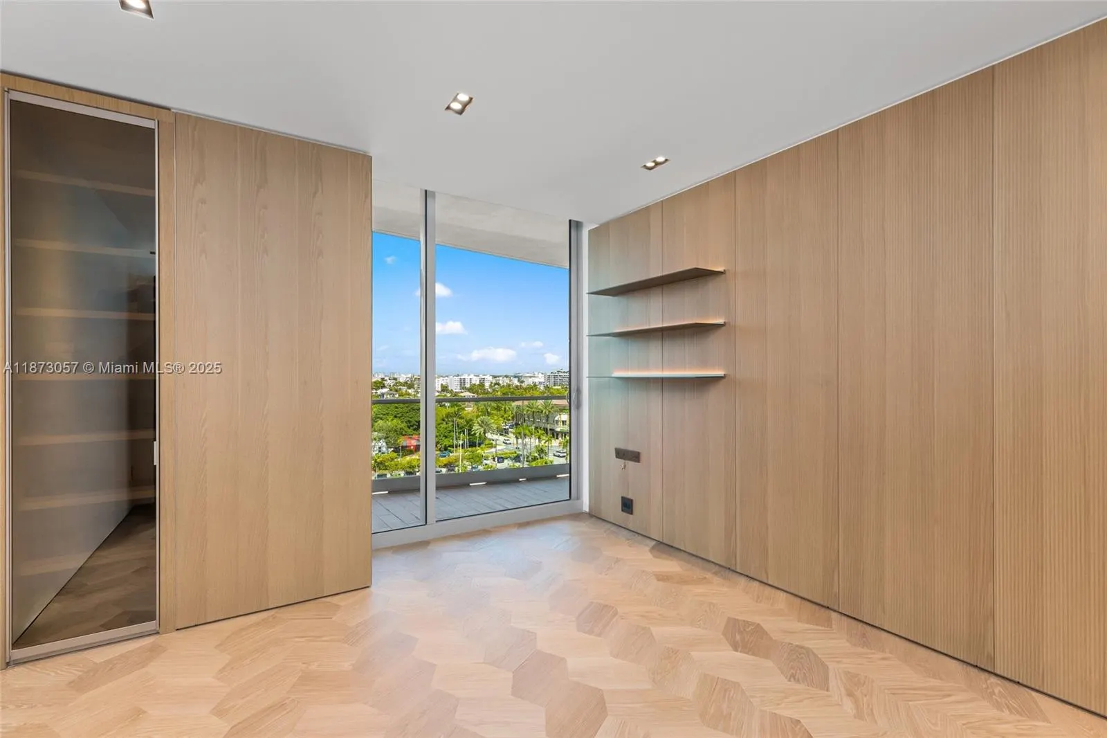 9349 Collins Ave, #705