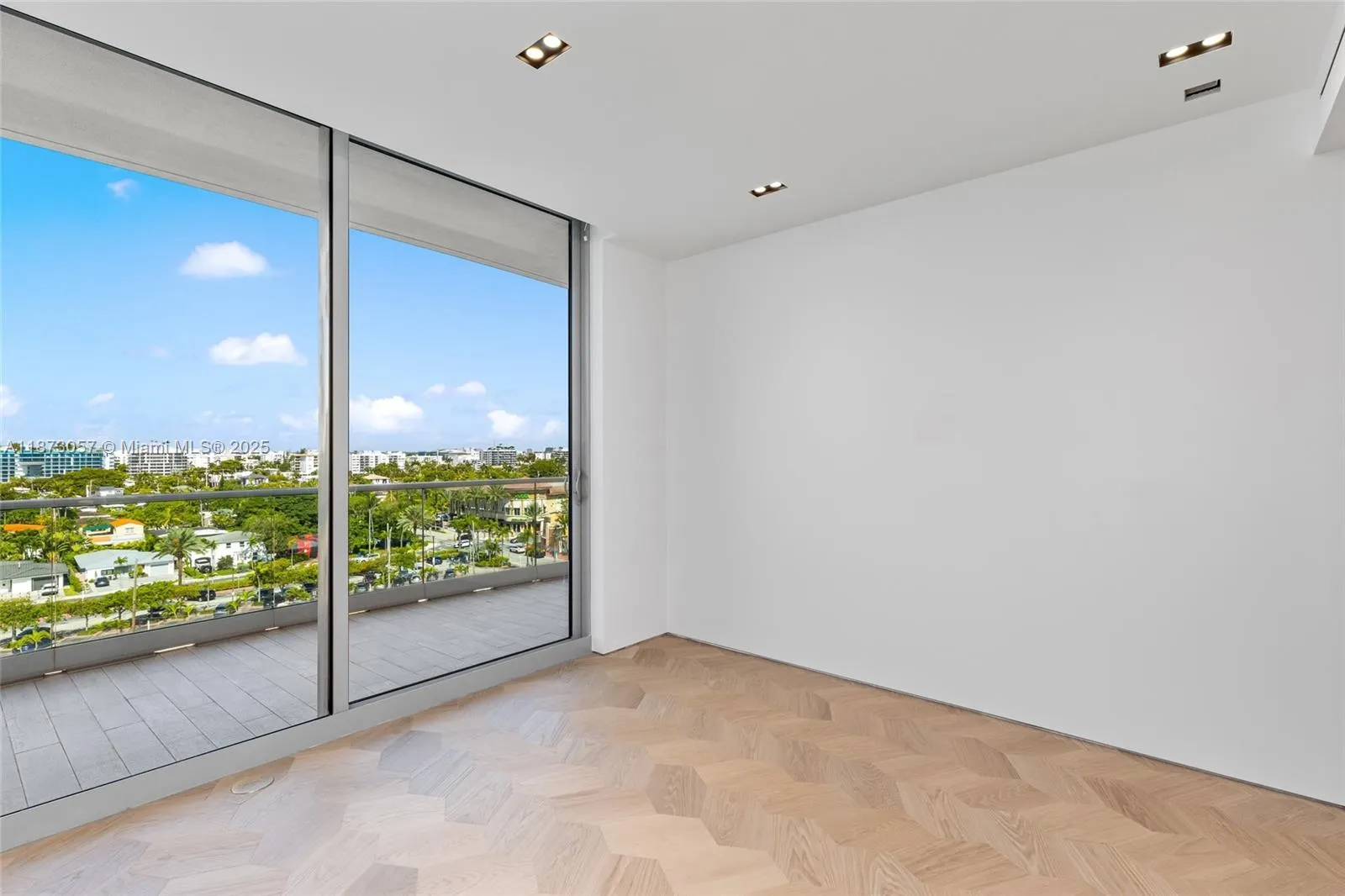 9349 Collins Ave, #705