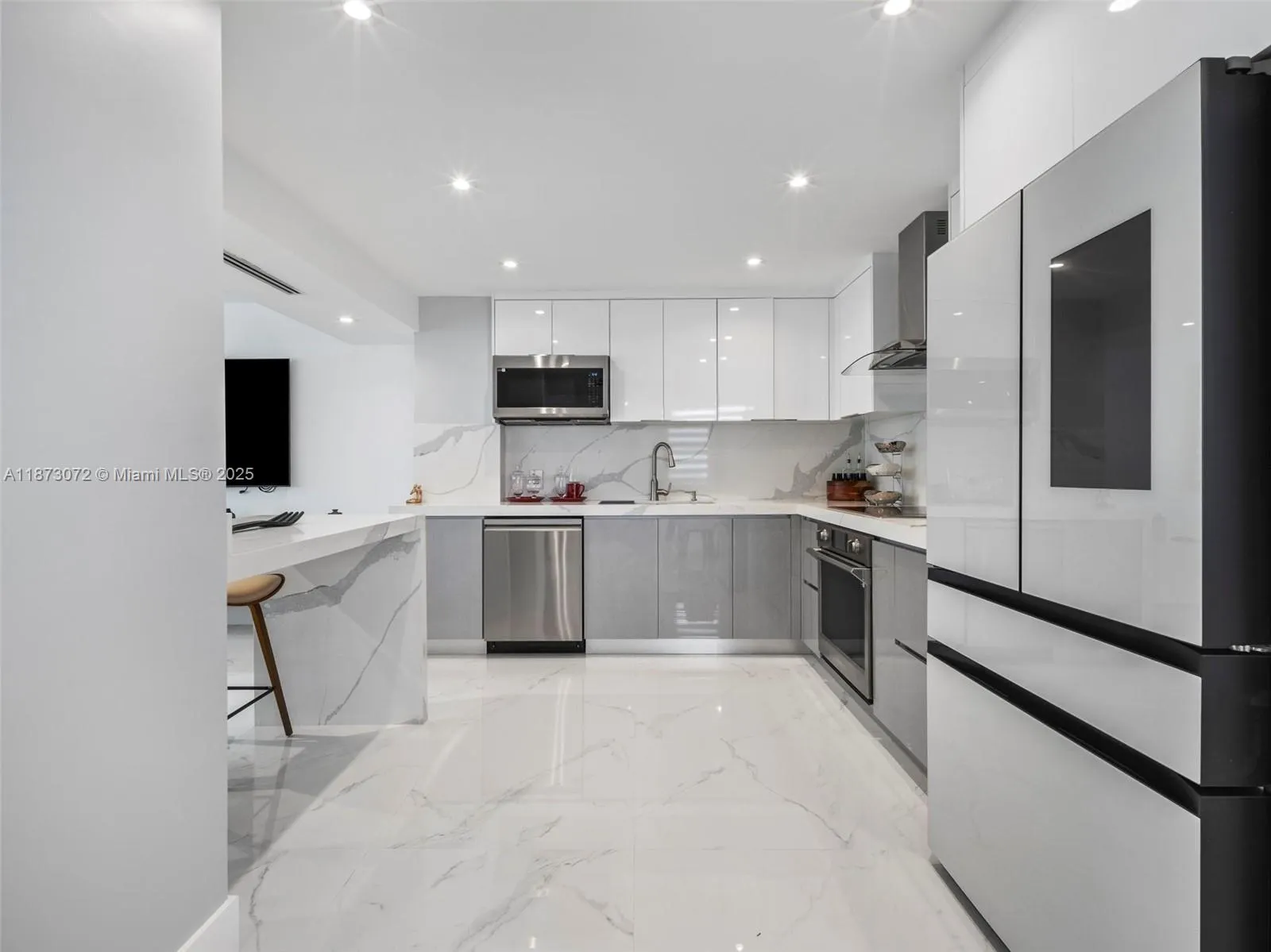 3180 S Ocean Dr, #1101