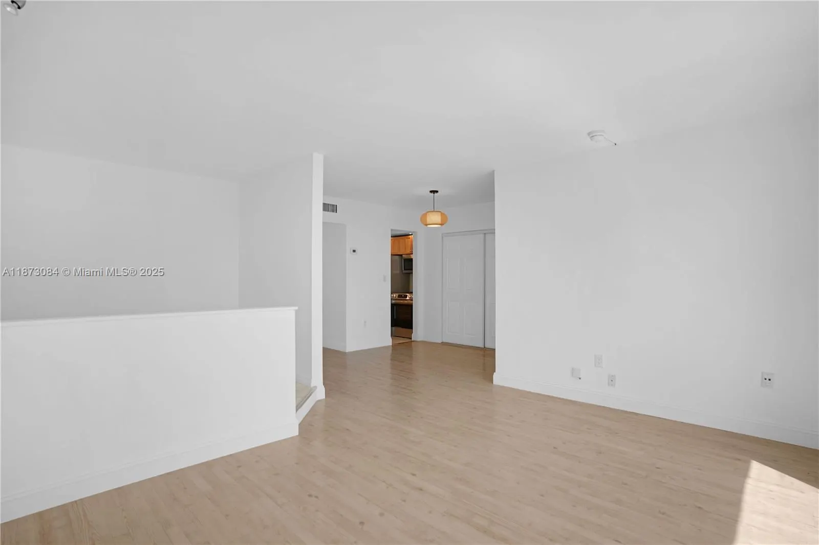 800 West Ave, #632