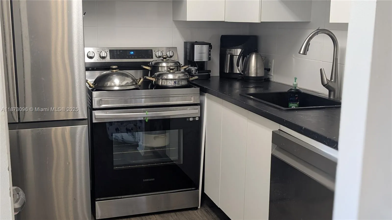 233 Preston F, #233