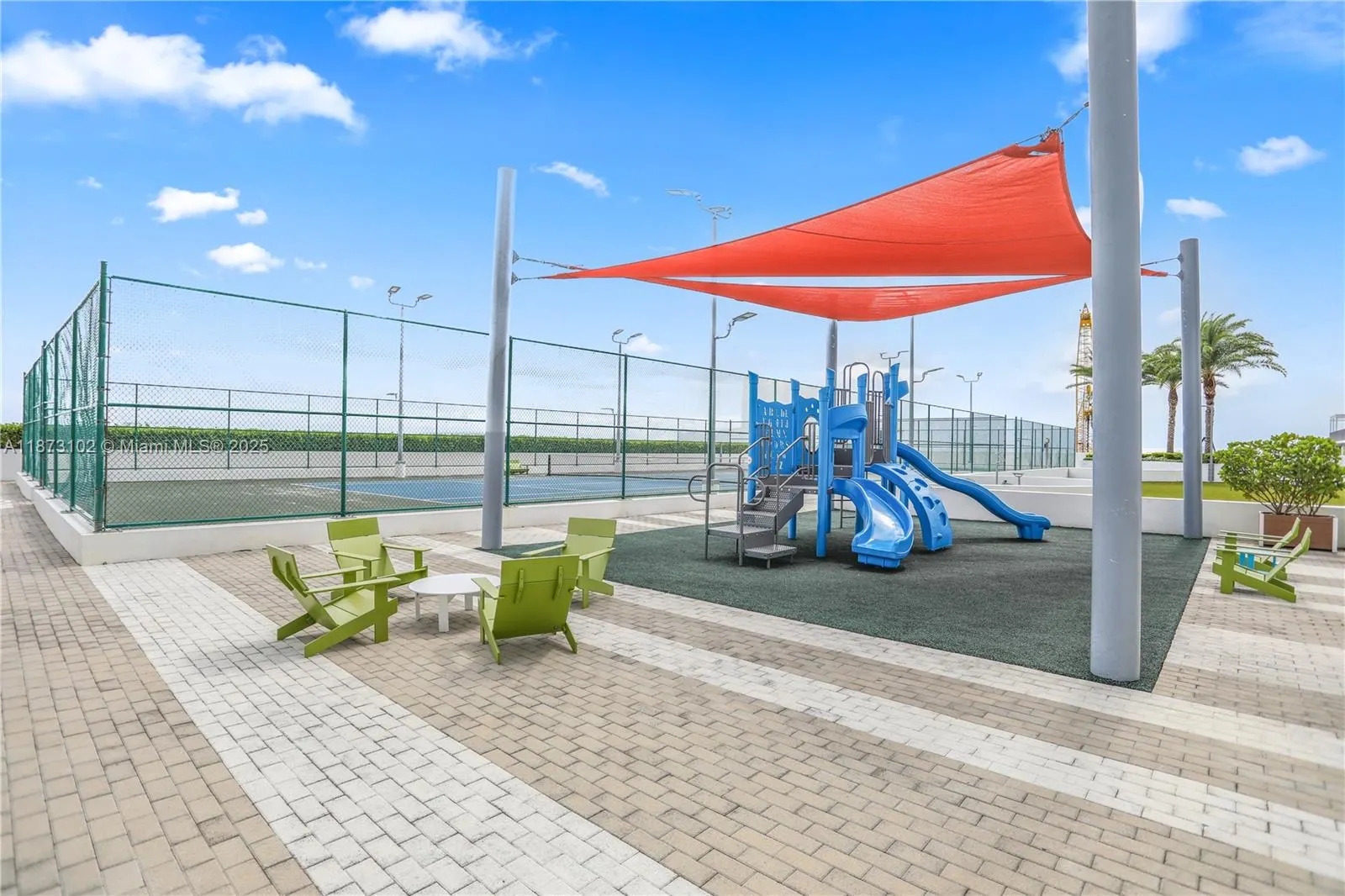 16385 Biscayne Blvd, #1007