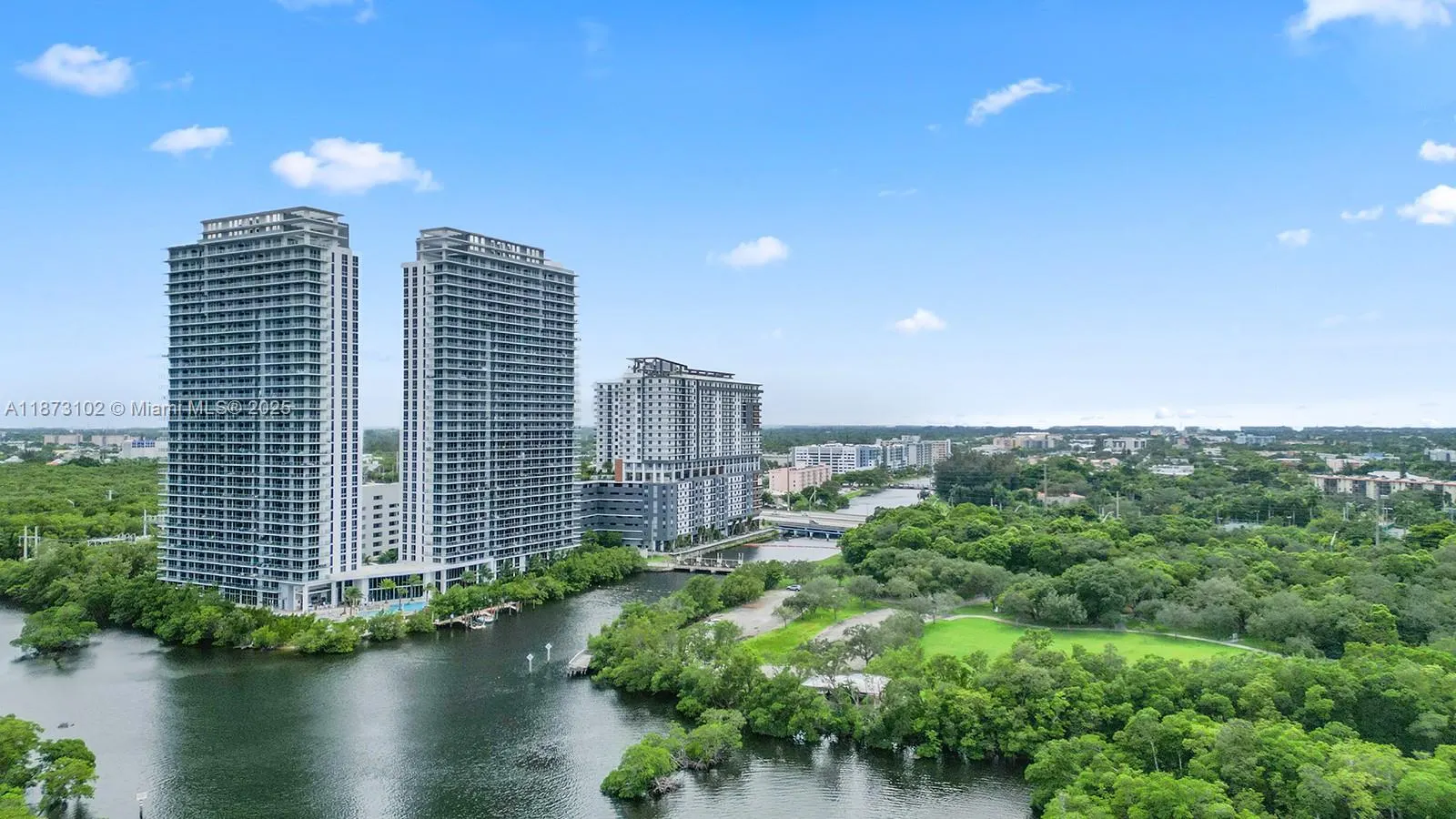 16385 Biscayne Blvd, #1007