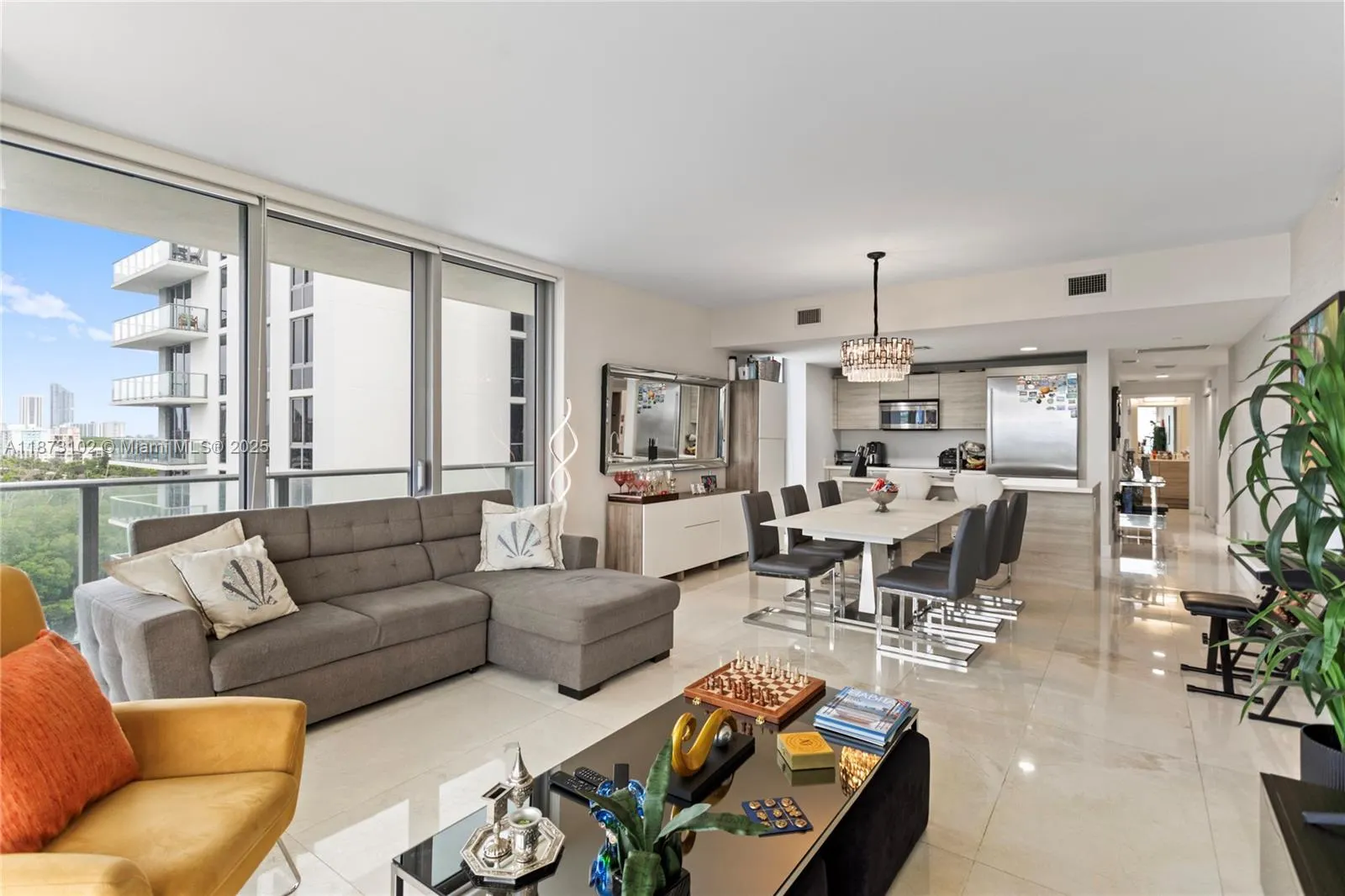 16385 Biscayne Blvd, #1007