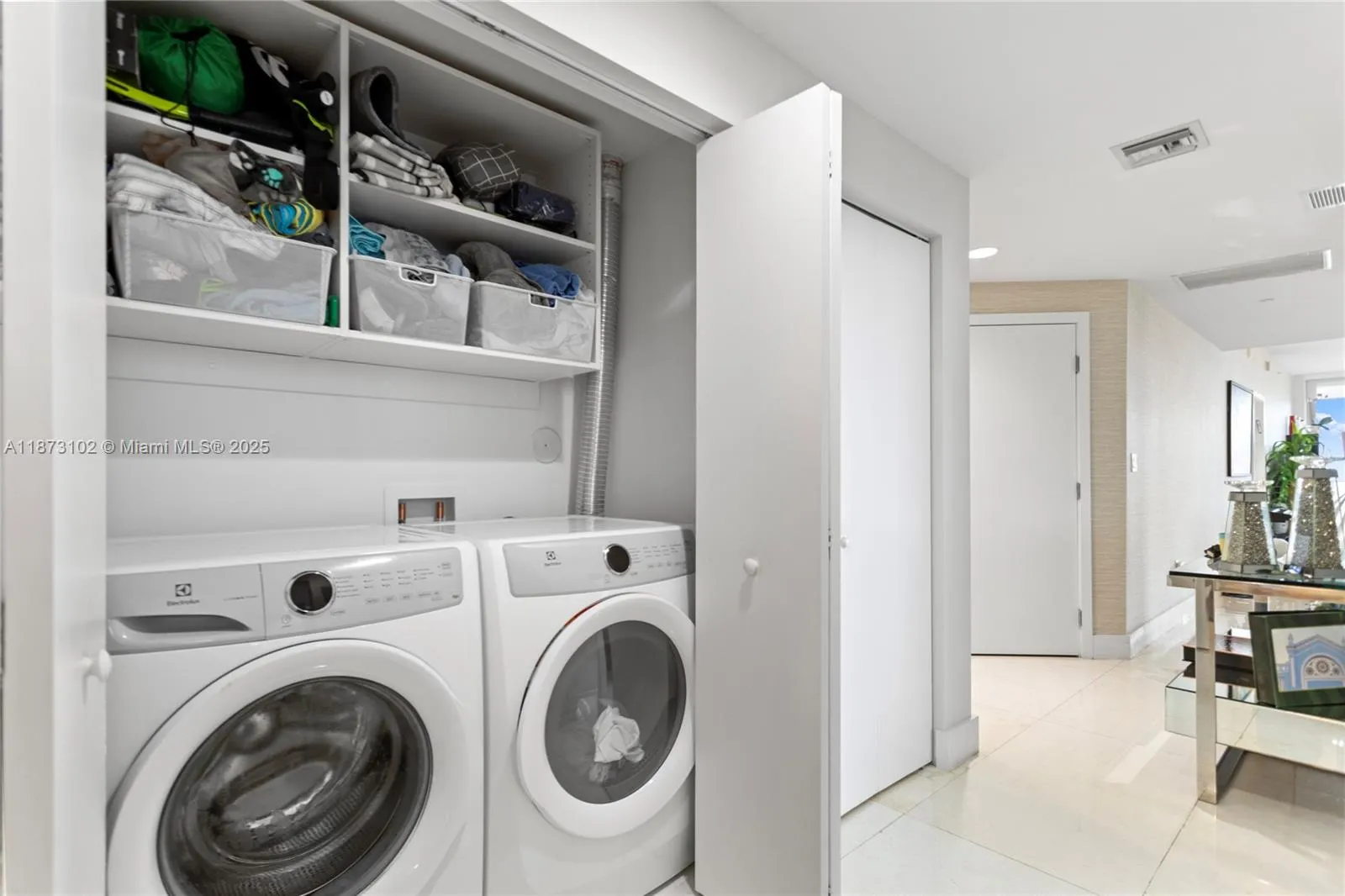 16385 Biscayne Blvd, #1007