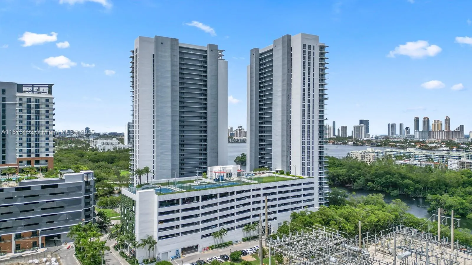 16385 Biscayne Blvd, #1007