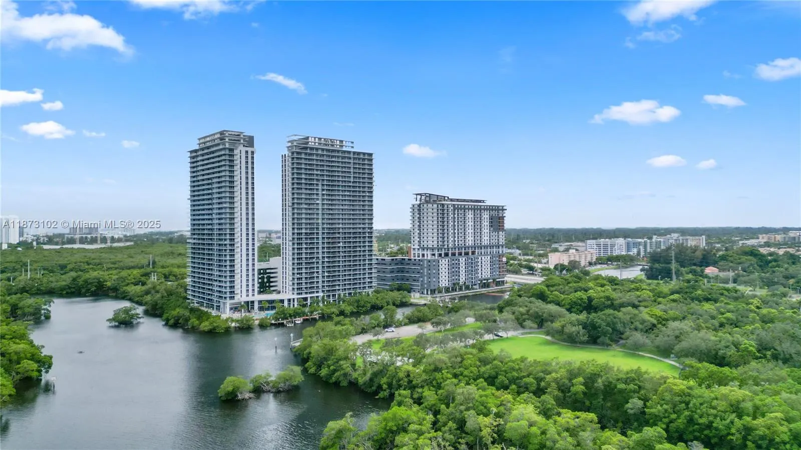 16385 Biscayne Blvd, #1007