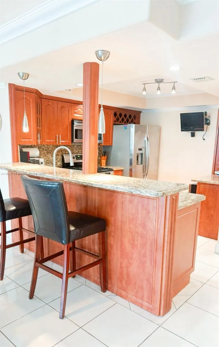 3140 S Ocean Dr, #210