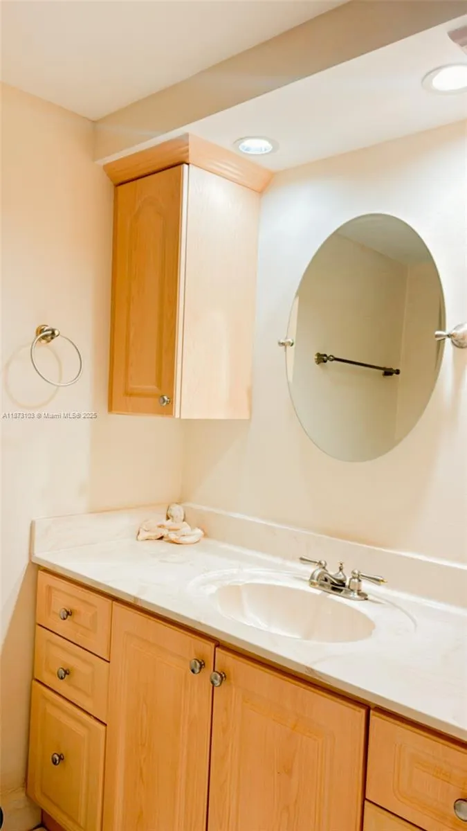 3140 S Ocean Dr, #210
