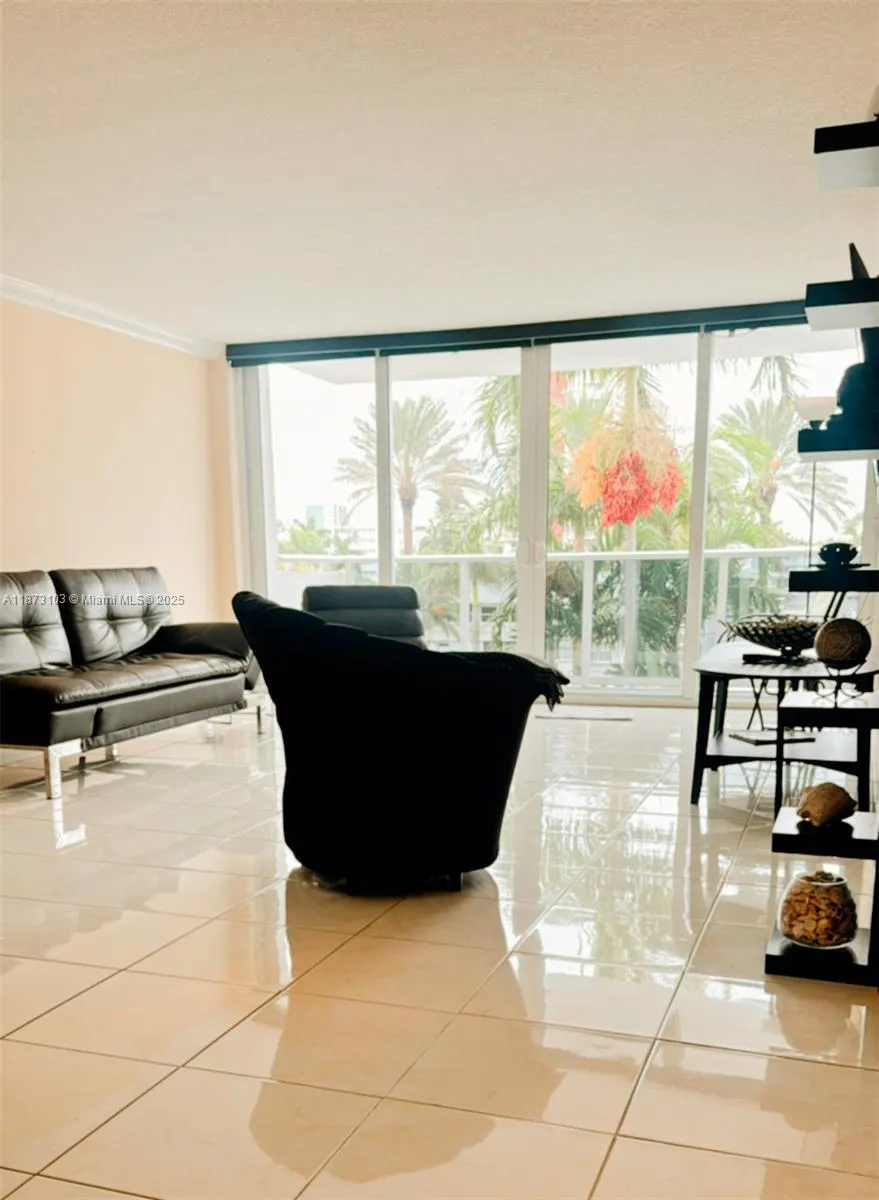 3140 S Ocean Dr, #210