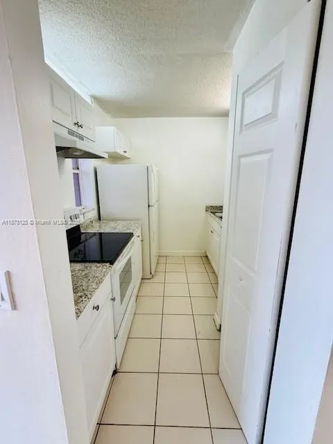 10173 Twin Lakes Dr, #23-D