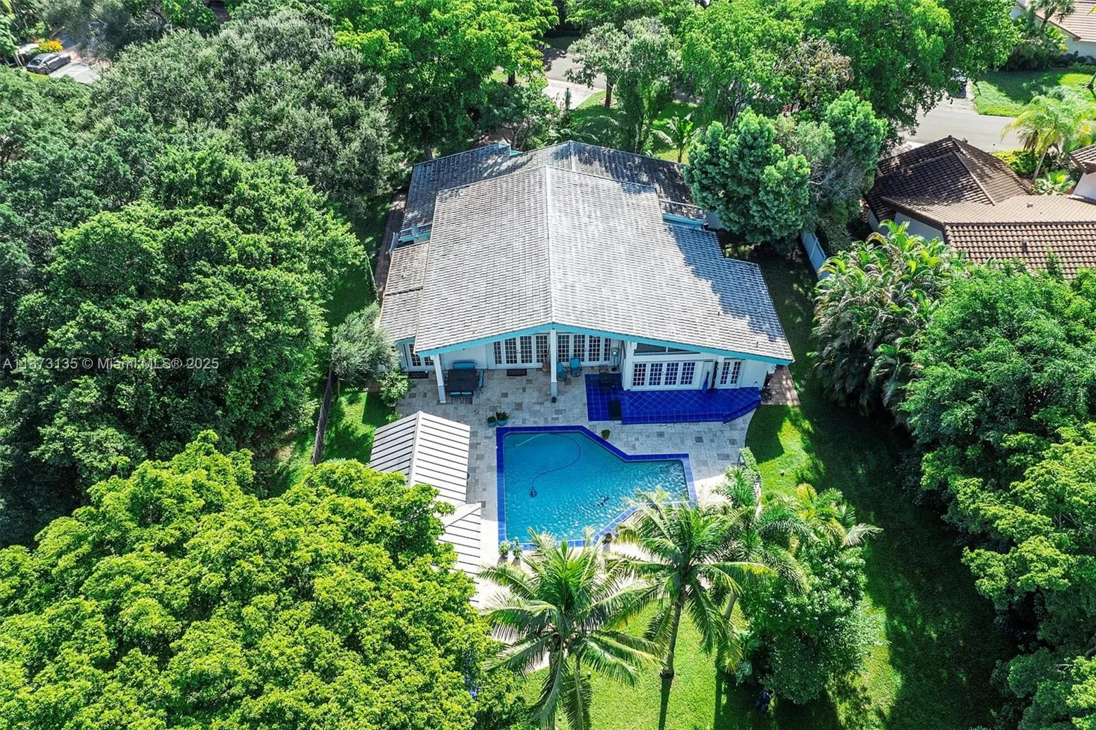 783 W Coco Plum Cir