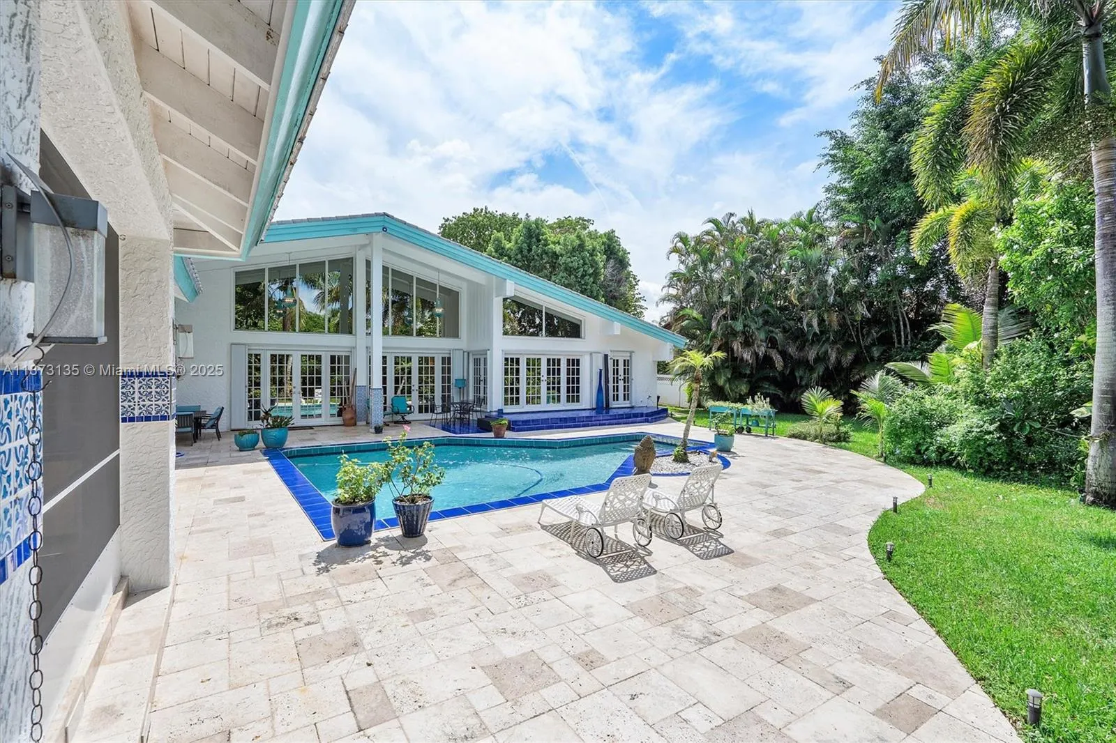 783 W Coco Plum Cir