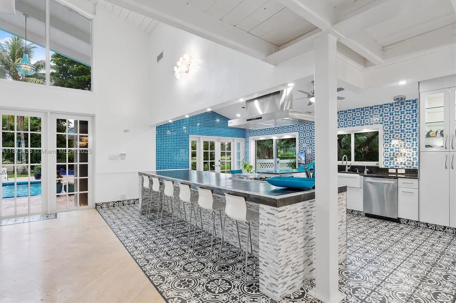 783 W Coco Plum Cir