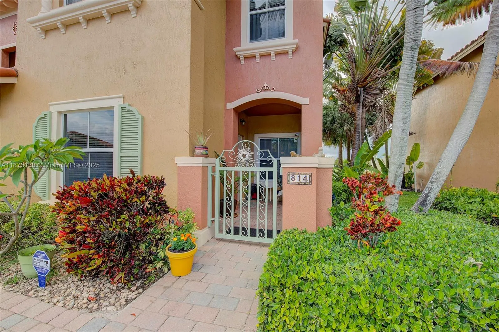 814 SW 143rd Ter, #208