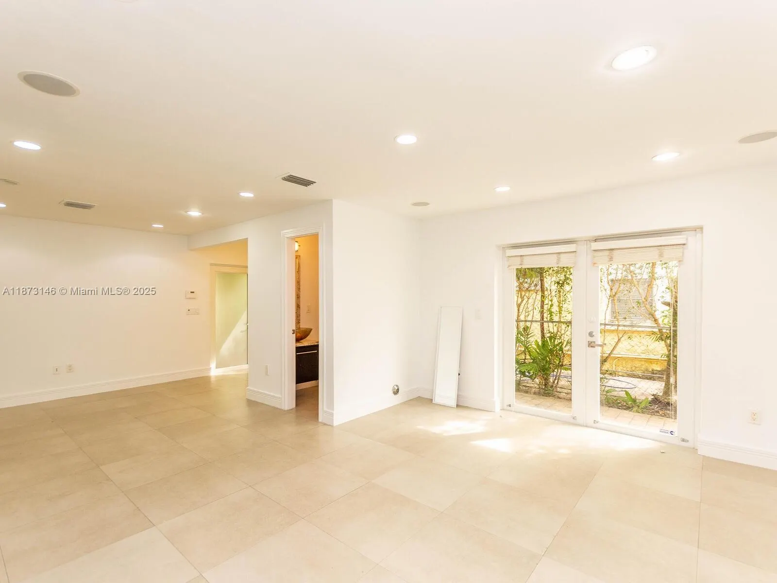 1310 Salzedo St, #1310