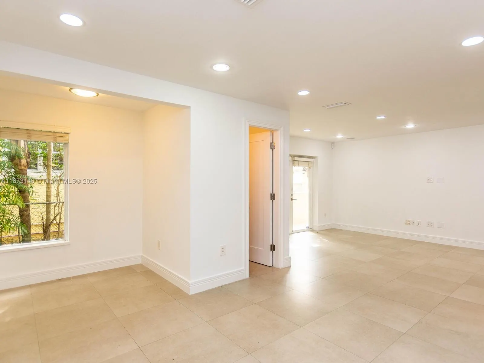 1310 Salzedo St, #1310