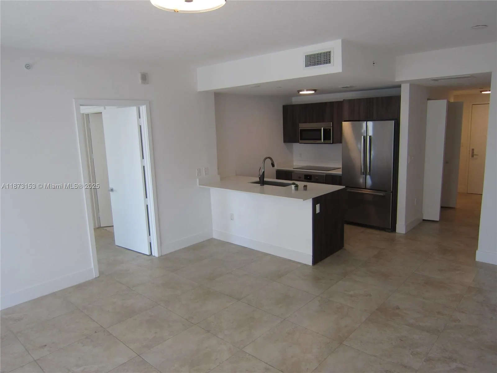 488 NE 18th St, #3404