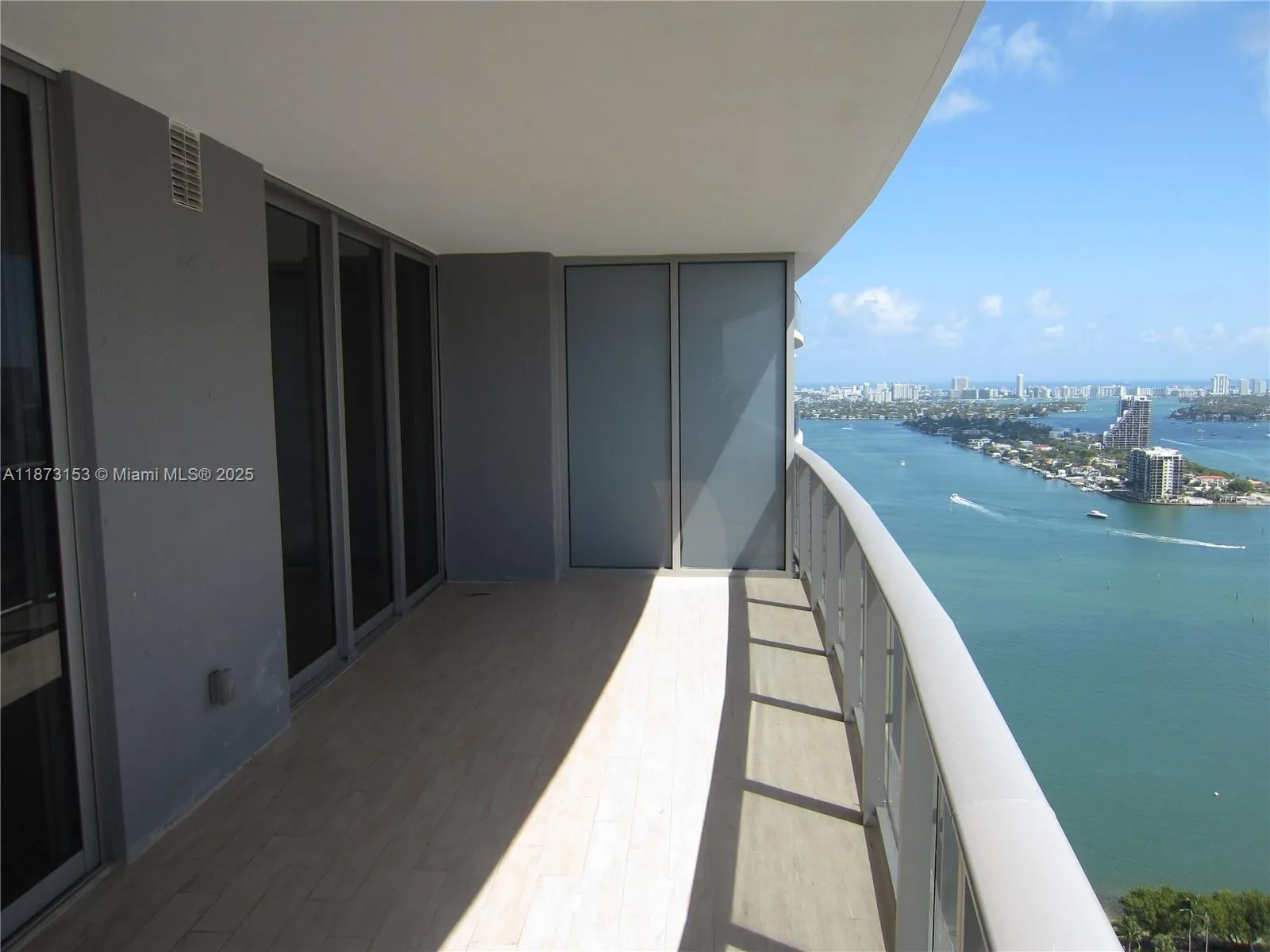 488 NE 18th St, #3404