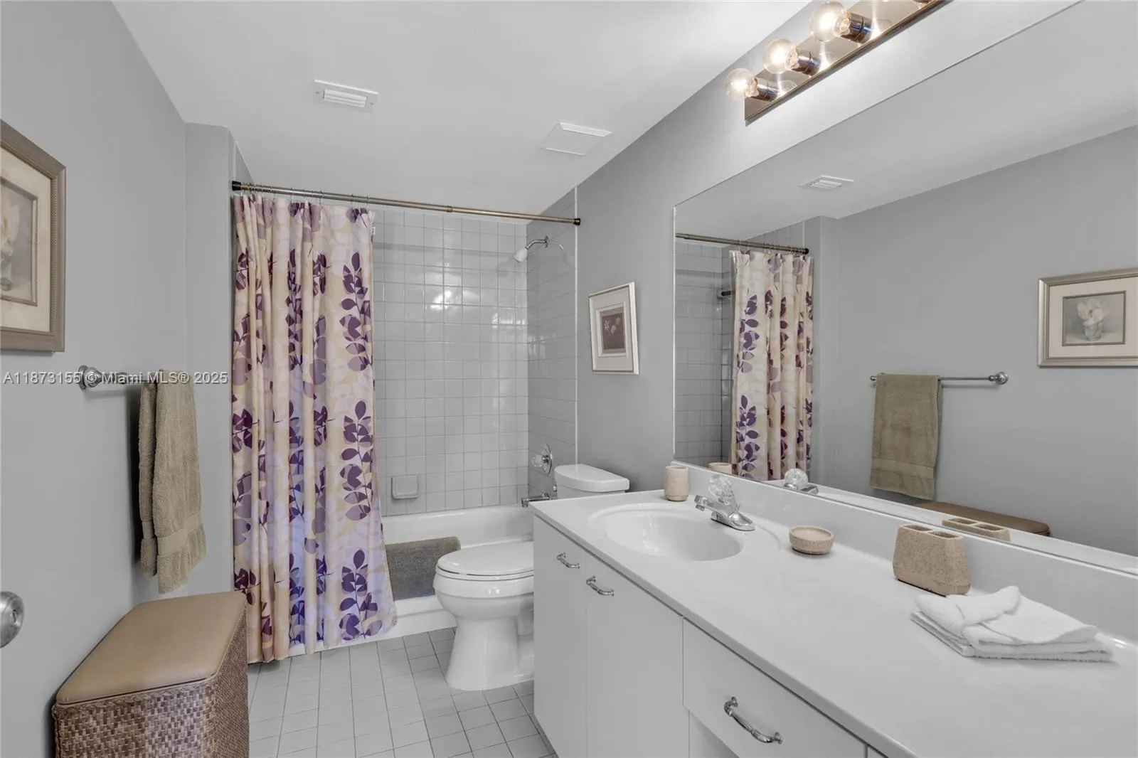 17801 N Bay Rd, #210