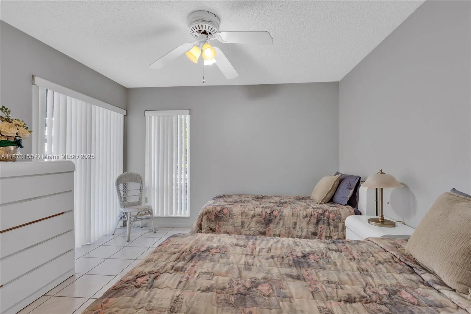 17801 N Bay Rd, #210
