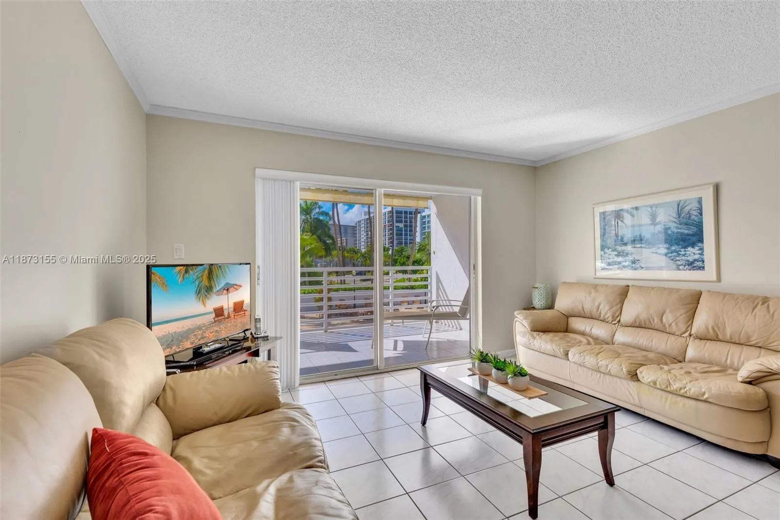 17801 N Bay Rd, #210
