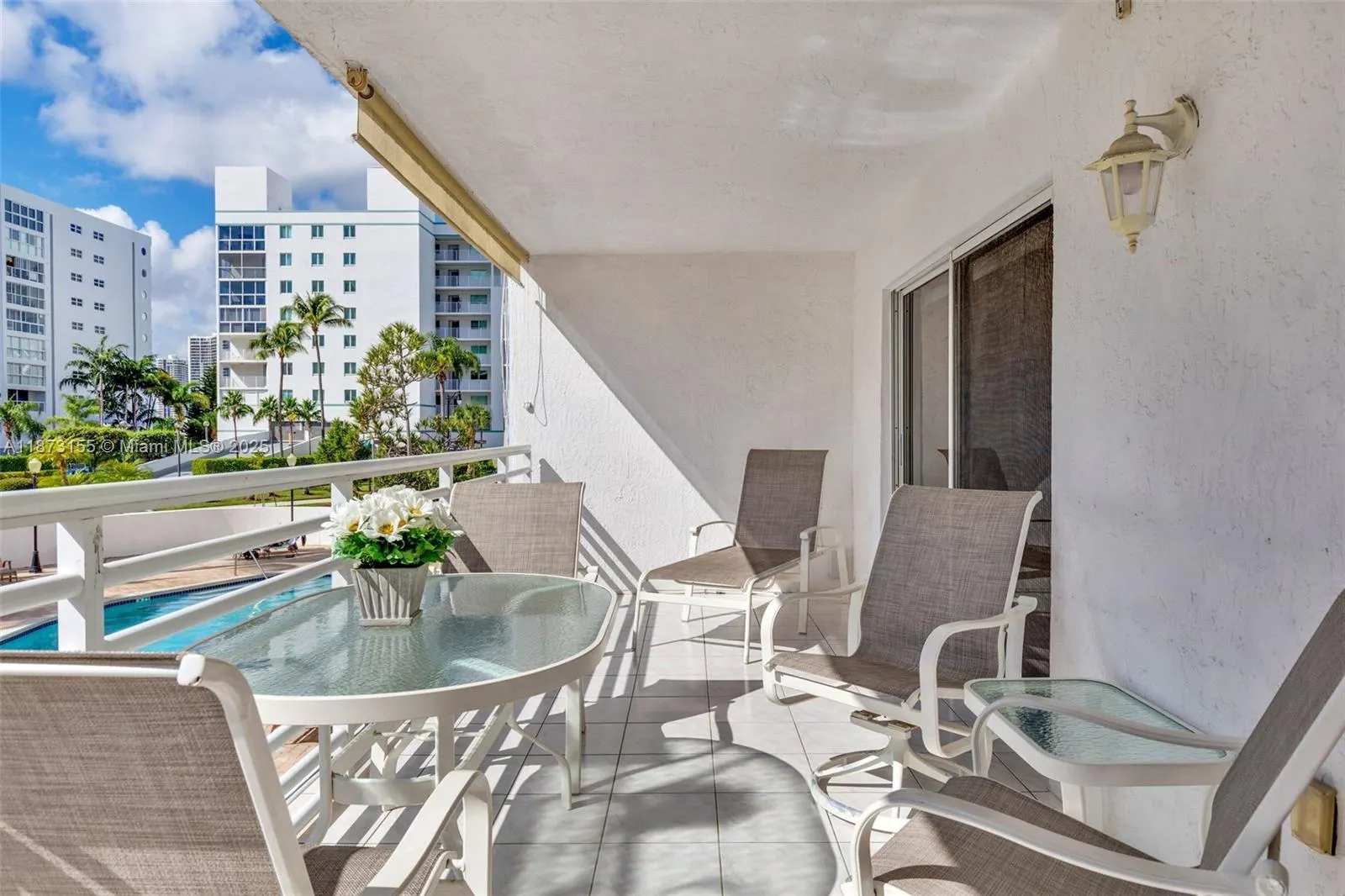 17801 N Bay Rd, #210