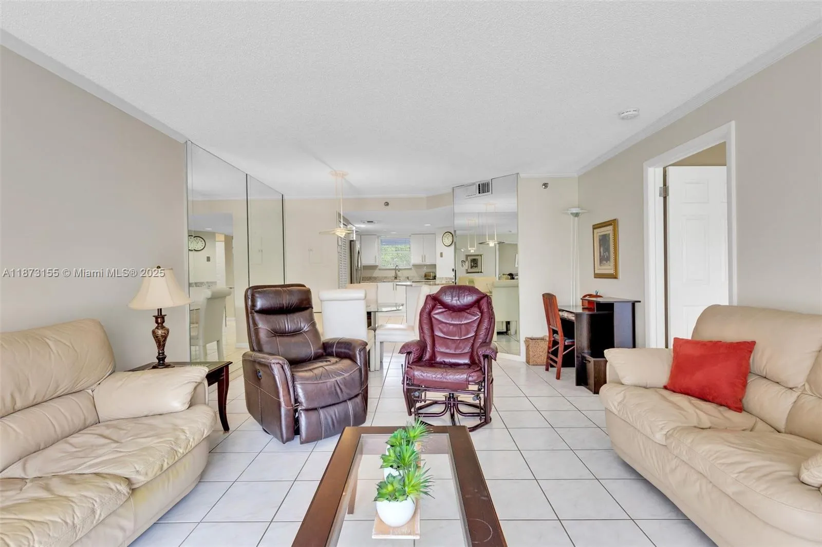 17801 N Bay Rd, #210