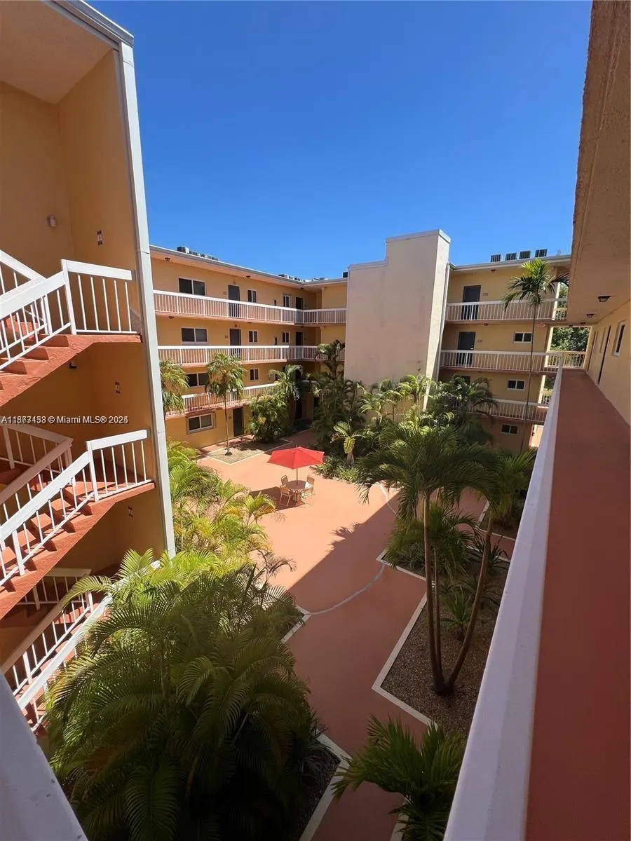 7840 Camino Real, #306