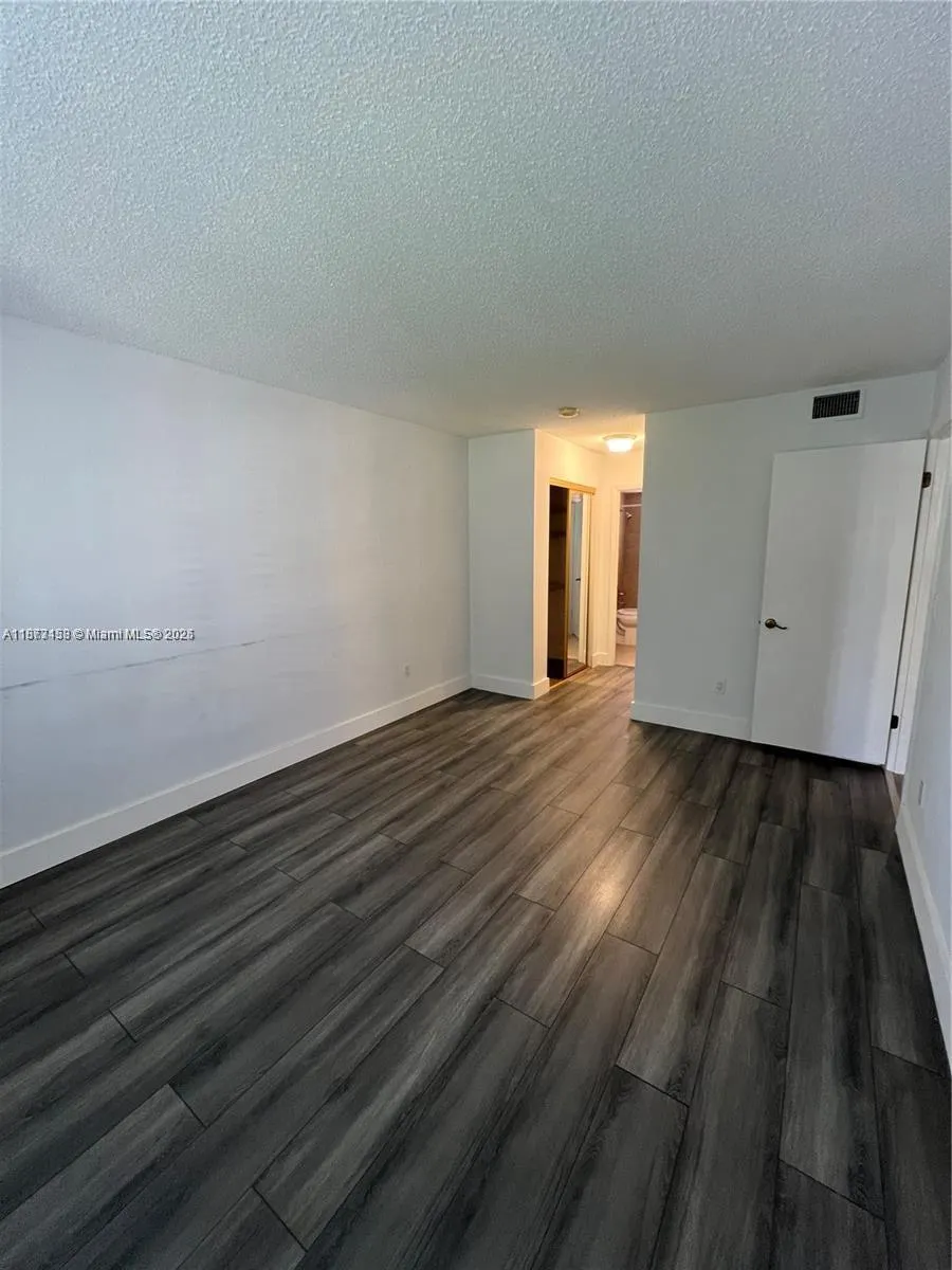7840 Camino Real, #306