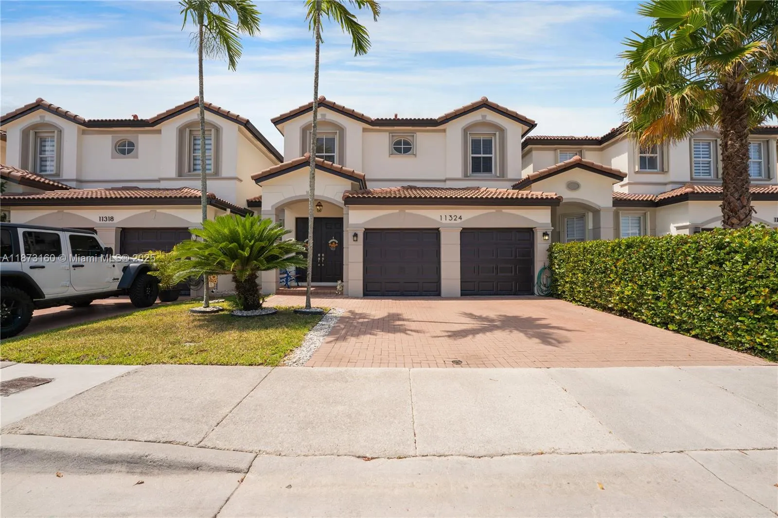 11324 NW 74th Ter
