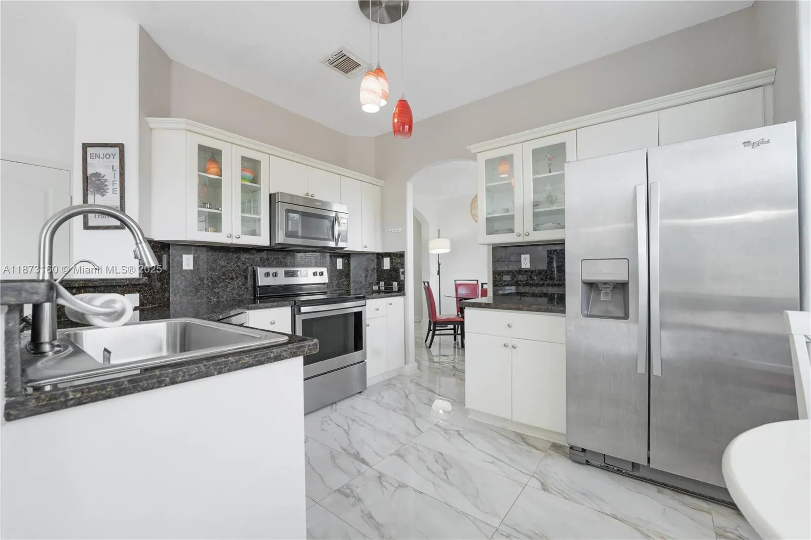 11324 NW 74th Ter