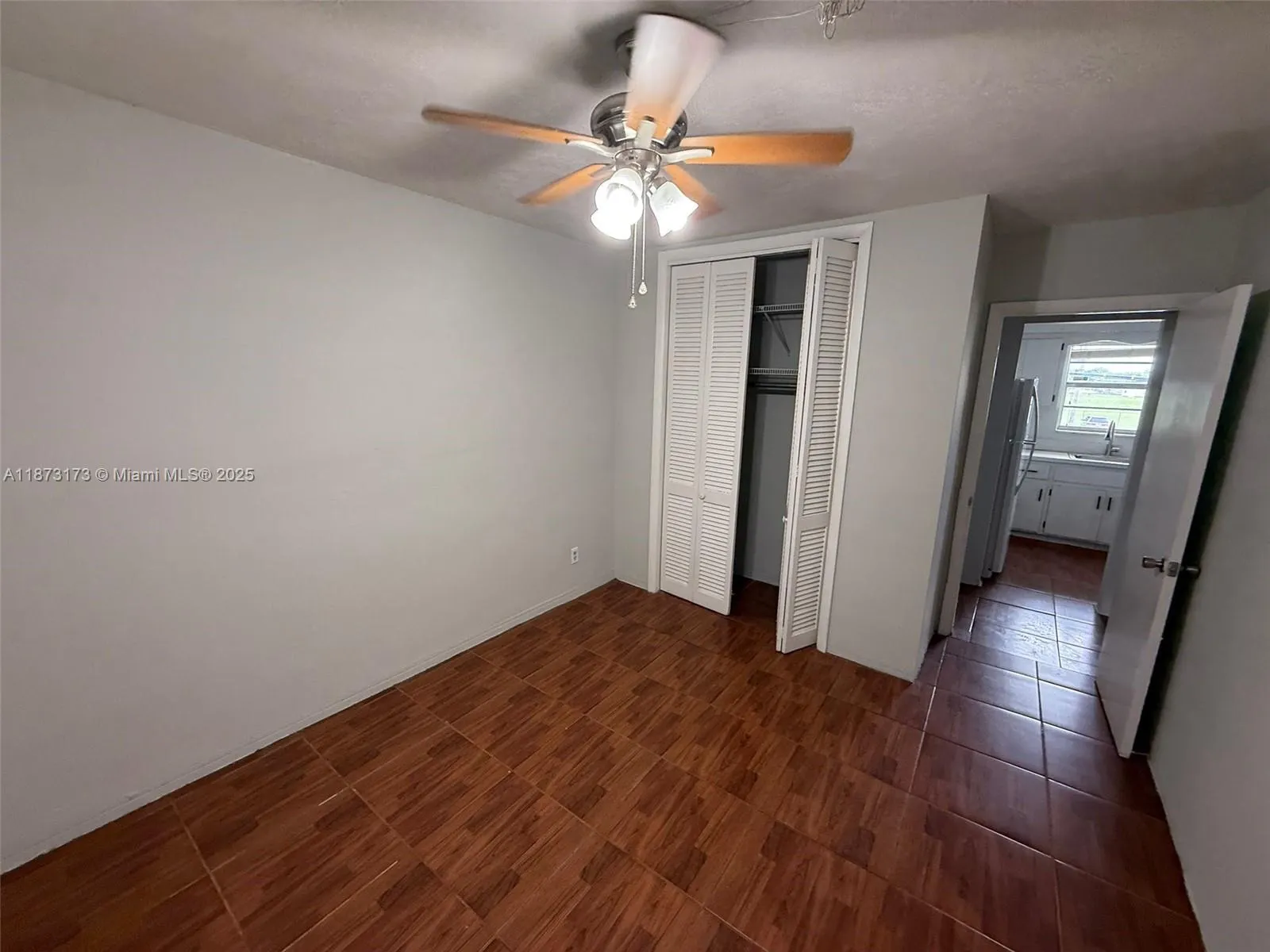 7401 Pines Blvd, #206A