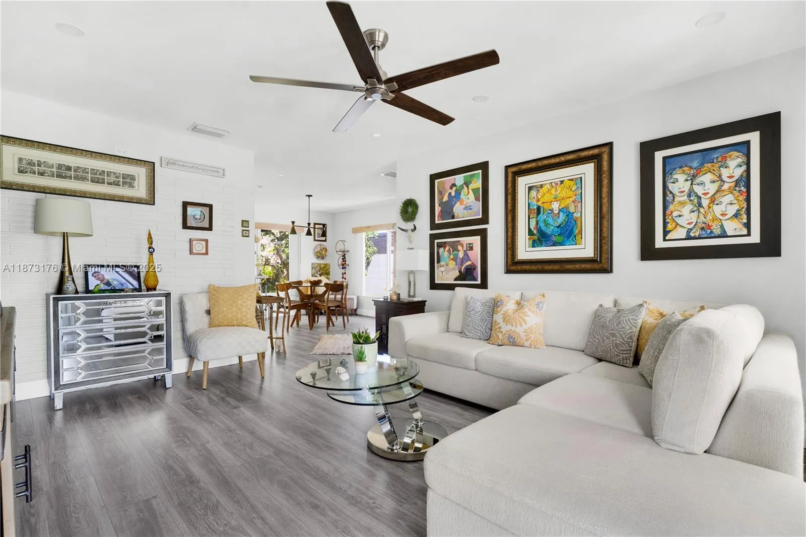 3083 NE 5th Ter